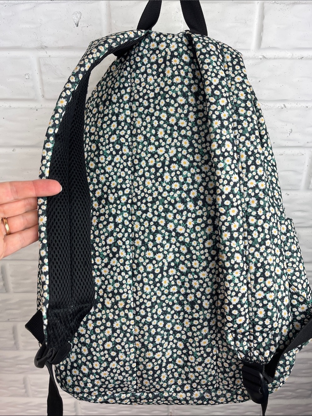LUCKY BRAND DAISY BACKPACK CANVAS NYLON LARGE TRAVEL BAG - Picture 8 of 14